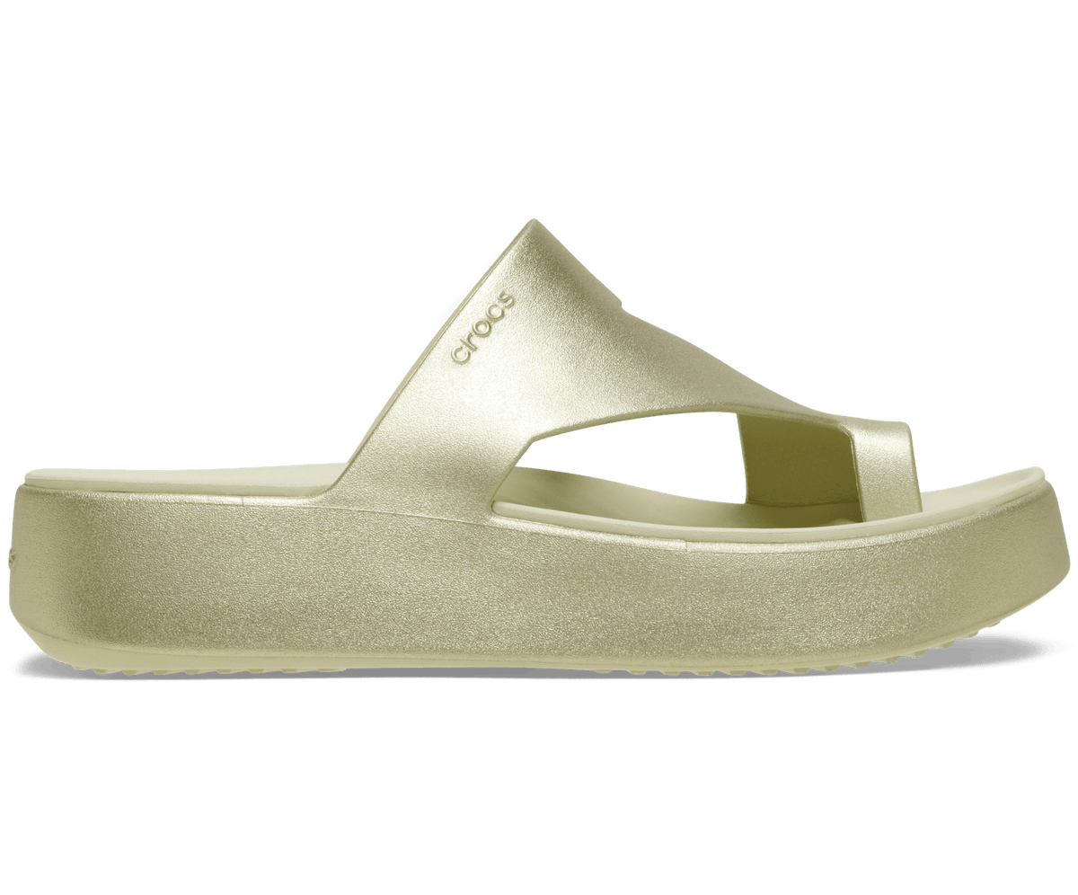 Getaway Platform Toe Loop Metallic Sandal - Champagne Metallic